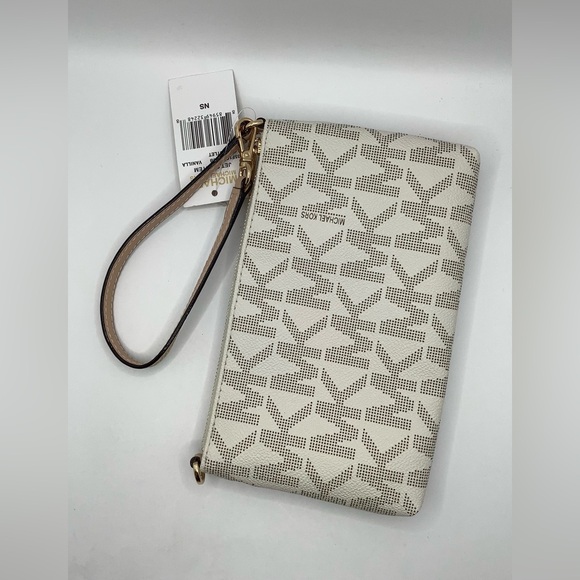 👜 NEW! 👜MICHAEL KORS JET SET LARGE WRISTLET! - Picture 7 of 16